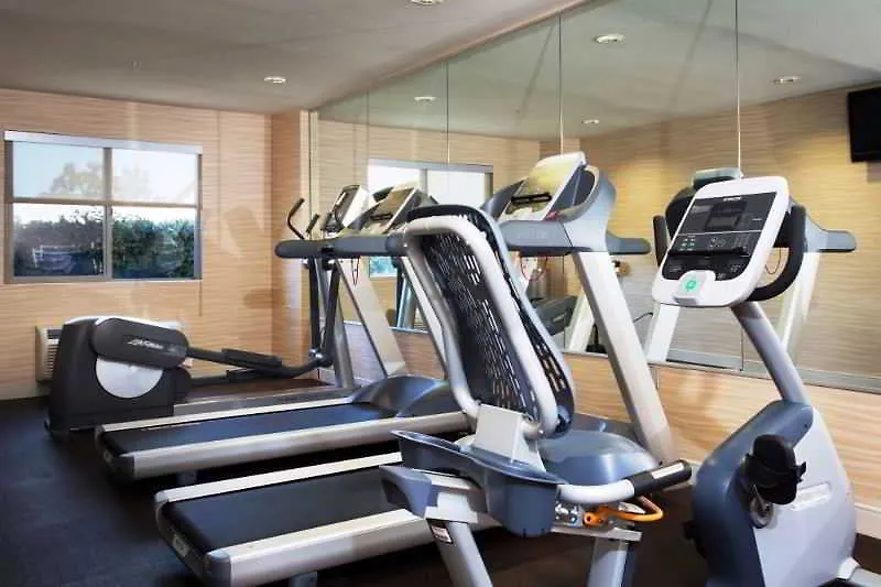Holiday Inn Express Newport Beach By Ihg Resort
