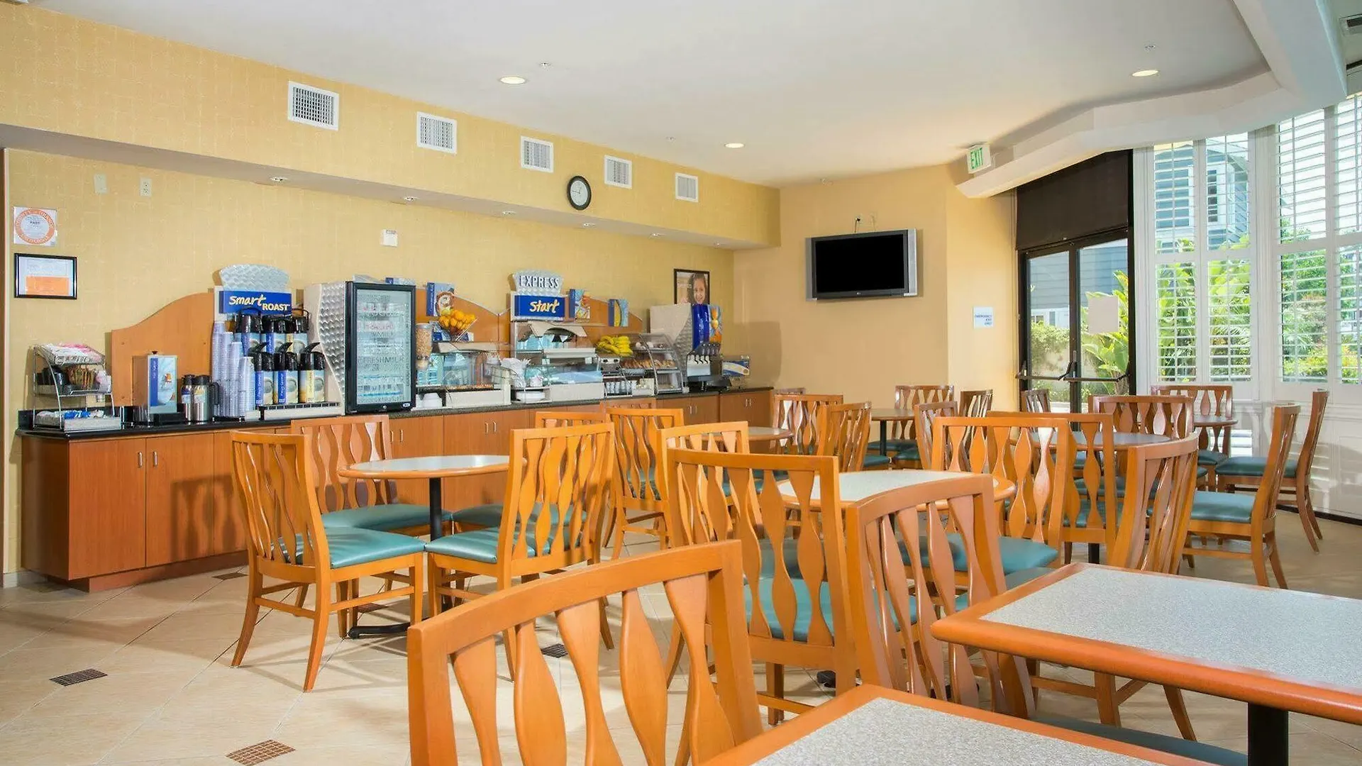 Semesteranläggning (resort) Holiday Inn Express Newport Beach By Ihg